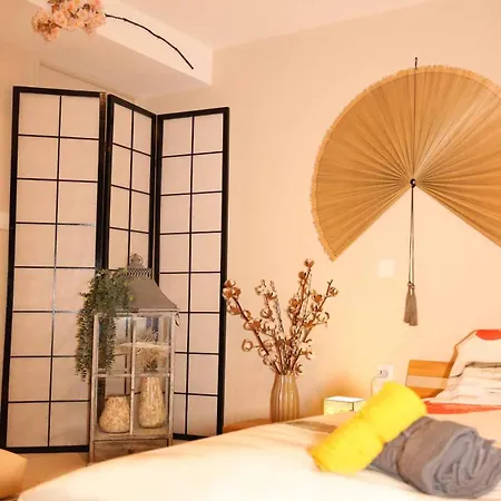 펜션 Le Jade Rouge - Japonais En Normandie Barenton