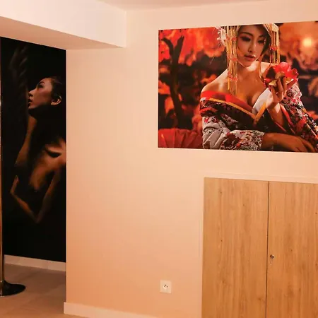 Le Jade Rouge - Japonais En Normandie 펜션 *